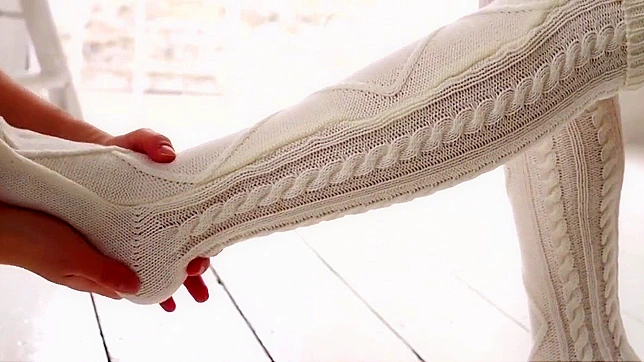 魅惑的伊織ひな在《Iori与情侣》第三章——一场深入日本色情世界的诱人之旅！