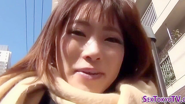 揭秘~诱人亚洲尤物在日本最火色情片中露出魅惑内裤！