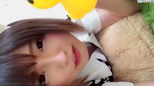 日本色情~绝美亚洲天使在超赞网络摄像表演中