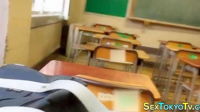 日本少女首次探索童贞私处！必看之作！