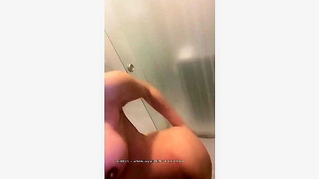 日本色情明星——性感萝莉自拍与偷拍照集锦！