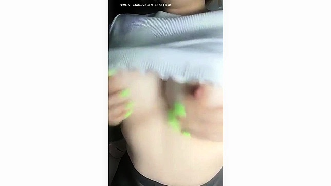 书呆子校服女友让男友尽情玩弄她身体