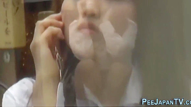 潮湿狂野~探索亚洲女性小便的魅力