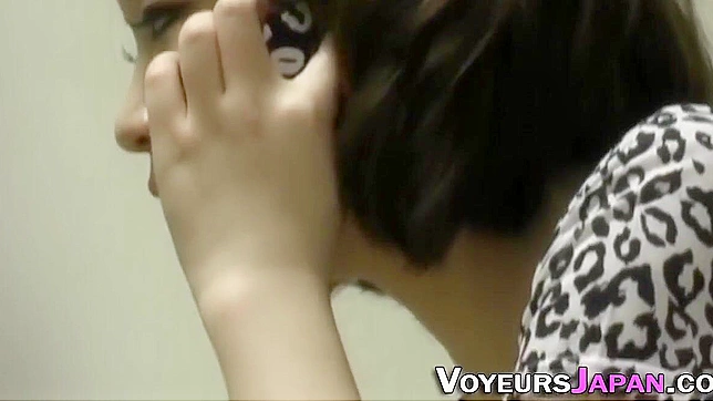 寂寞的日本女郎自慰寻欢~必看视频！