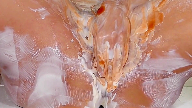 日本AV～美乃酱与香肠激情交欢，舌尖上的美味享受！