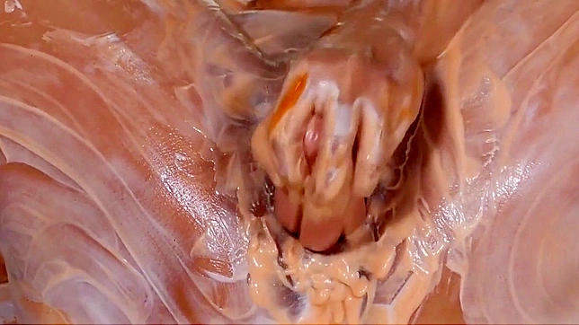 日本AV～美乃酱与香肠激情交欢，舌尖上的美味享受！