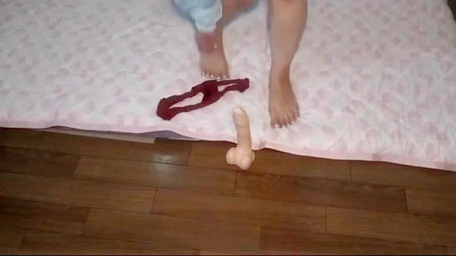 朝向高潮倾斜——肮脏的自慰故事！！