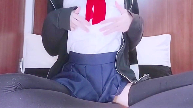 揭秘~放学后穿日本校服自慰-Airi酱的个人秀