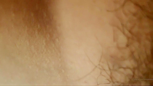 日本性感女神Anetta Keys用玩具自慰诱惑你心神