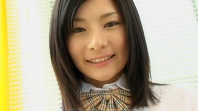 日本妖精つばさ用她诱人的曲线带来欢愉！