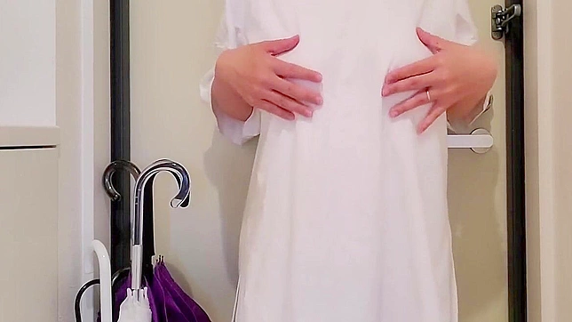 与已婚熟女的湿濡蜜壶共赴欲望浪潮