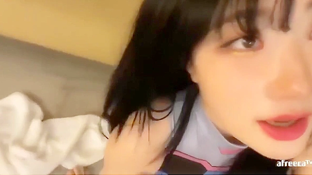 欣赏诱人日本少女自慰，为你带来欢愉！迷人的成人聊天室乐趣。