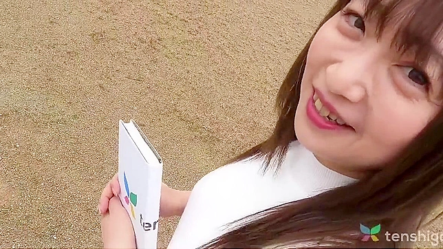 丽岛ナツコ的丰满乳头和多毛阴户让她成为东京的话题！一个熟妇与陌生人的狂野冒险。