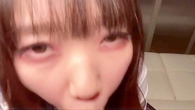 日本AV~丰满人妻深情口交喜爱的大屌！