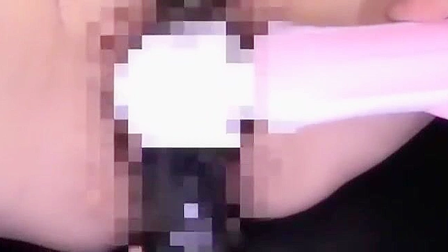 饥渴贱妇未删减色情视频——她最火热狂野的性爱狂欢！