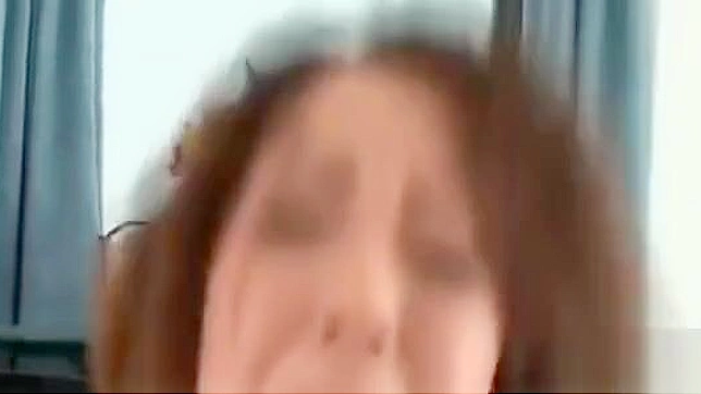 루히메 마이오리의 무릎 스타킹 모험 - 열정적인 질 핥기와 씨름 폭발.