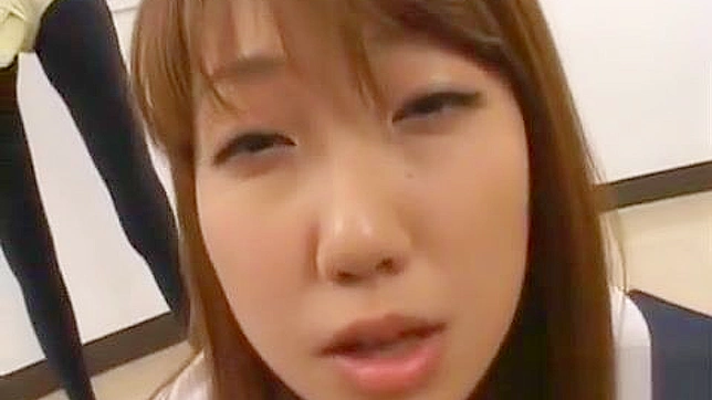 与狂野日本熟女的疯狂多人激情狂欢。