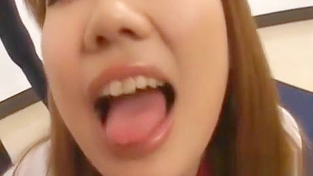 与狂野日本熟女的疯狂多人激情狂欢。