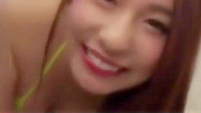 绝美宝贝在无删减片段中的狂野性爱与强烈高潮。