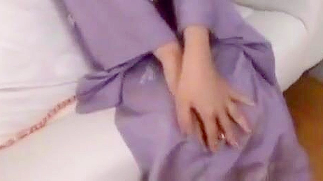 穿和服的凉香——日本美女的情欲挑逗与快感享受。