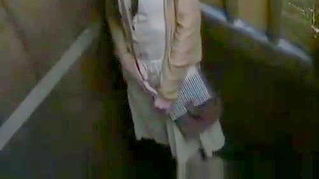 女孩的欲望冒险——无法控制的热情与极致快感。