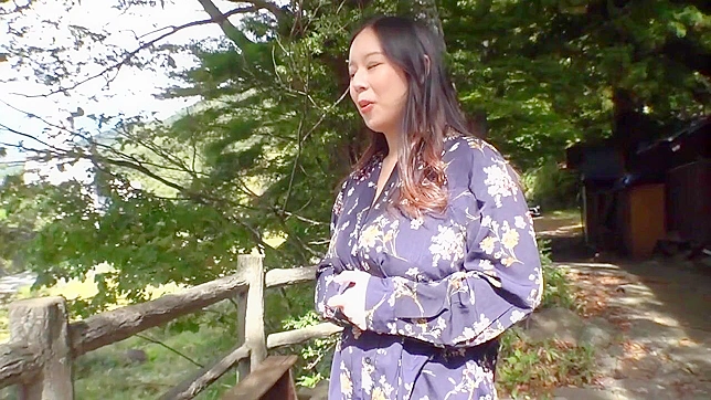 丰满日本熟女狂爱激烈性交与深度肛交体验