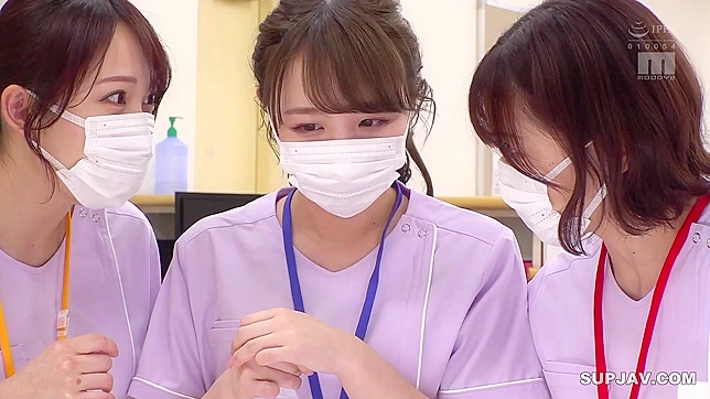 三名日本婊姐护士在医院轮番上阵大战巨屌