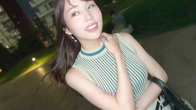 求欢少女在原汁原味的狂野狂欢中被狠狠操弄。