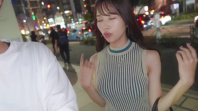 求欢少女在原汁原味的狂野狂欢中被狠狠操弄。