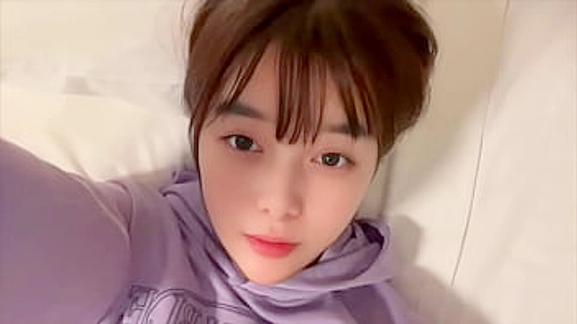 终于独自一人——她不在时的性感自拍撸管时刻