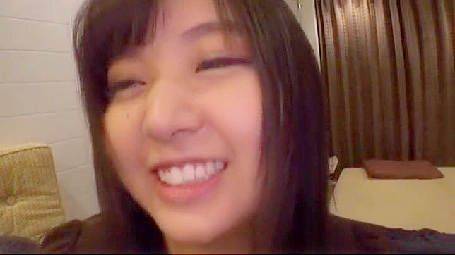 娜娜的新情人让她疯狂，令她快乐地尖叫！