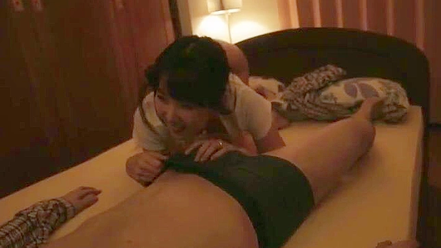 早洩の羽田杏がチンポを求める、激しく腰を使い絶頂に達する悦びの叫び