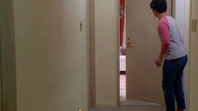 黑川沙里奈用火辣身材诱惑我并求着狠狠做爱