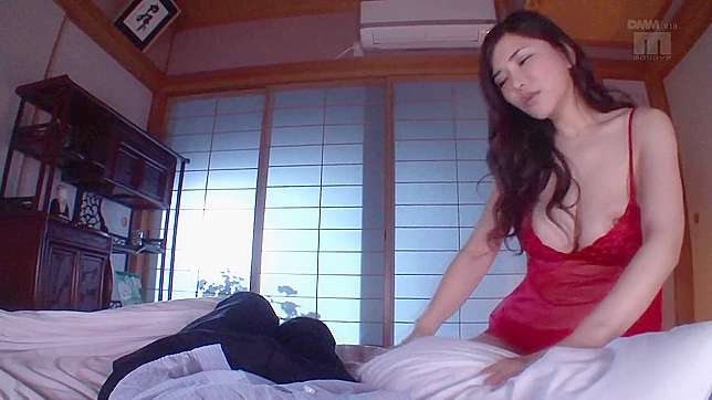 性感日本亞洲美女慾望無窮狂野做愛呻吟不斷