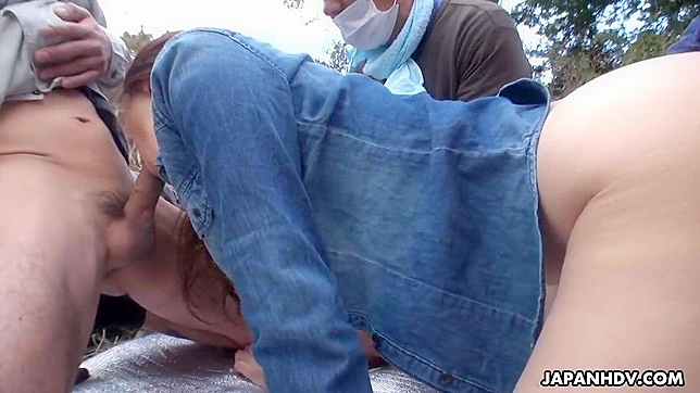 火辣亚洲尤物在激情群P中魅惑男人