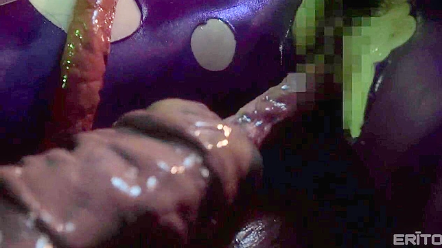 性感亚洲美女狂野骑乘硬挺阳具