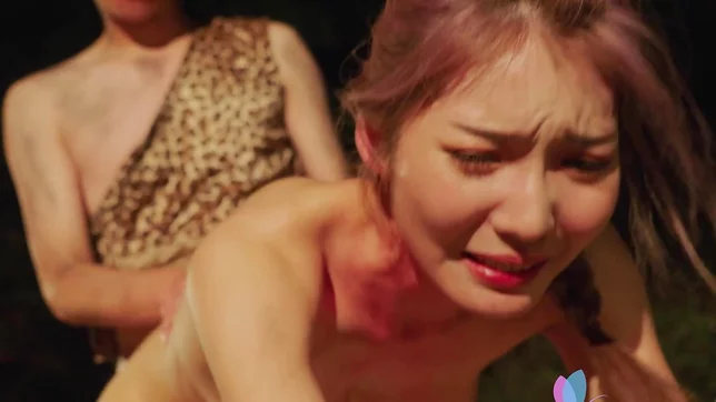 Li Zhiyan Gets Fucked Hard in the Forest by Passionate Guy