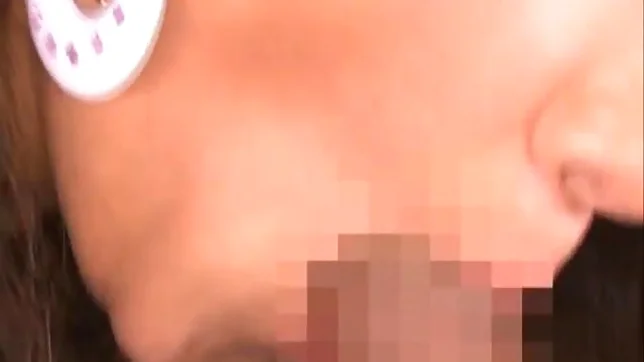 Aya Asian race queen enjoys showing off her firm ass 3