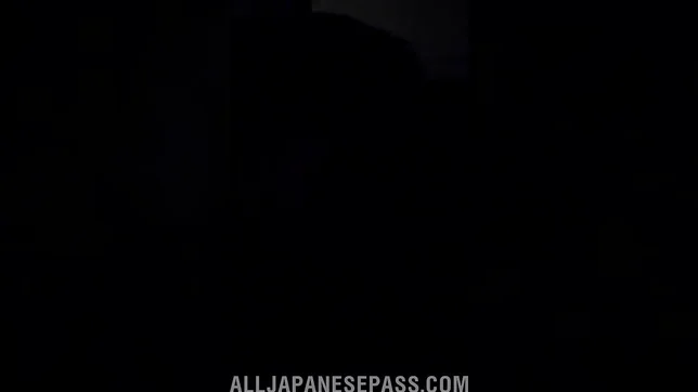 Hot milf Erina Fujisaki takes part in a sex performance 4