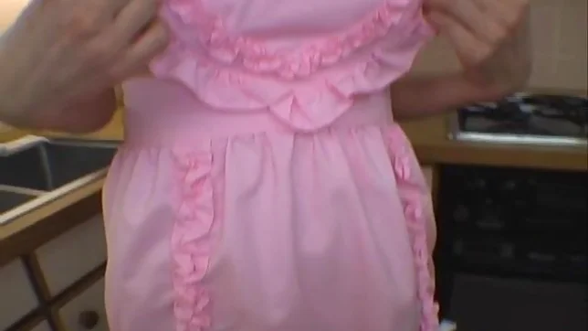 Erika Kirihara Asian model enjoys showing off her body 3