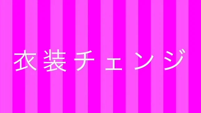 Gorgeous busty beauty gives an unforgettable blowie 2