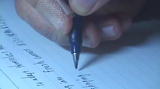 Sexy JP housewife Akiho Yoshizawa washes her hubby and jerks him off