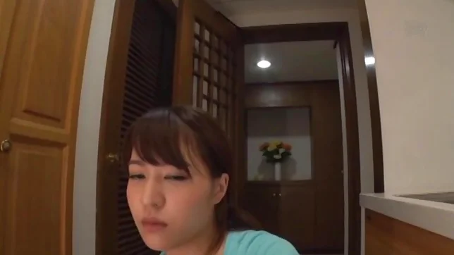 Juicy teen featured in a sensational threesome