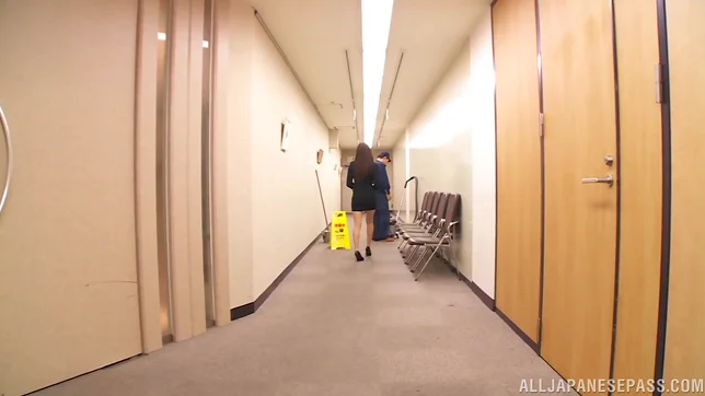 Slim Rukawa Rina is being made to suck and swallow 2