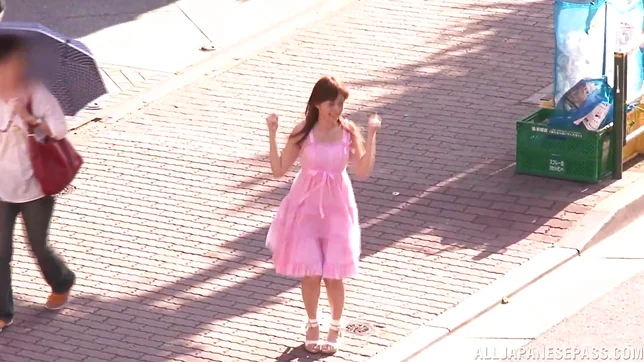 Beautiful chick Rina Rukawa hot pussy gives a good blowjob