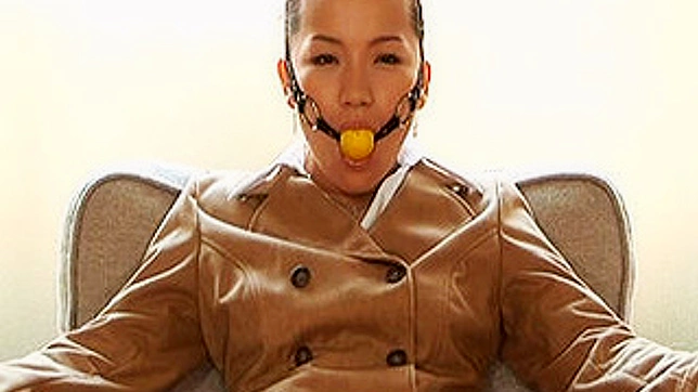 热辣亚洲业余秘书在办公室被操翻了