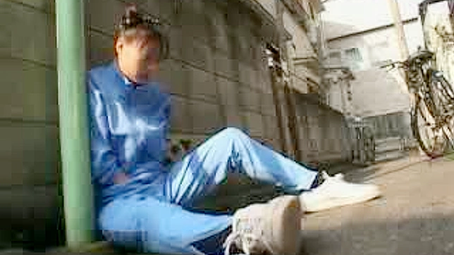 性感亚洲少女诗音莉库户外自慰毛茸茸的私处